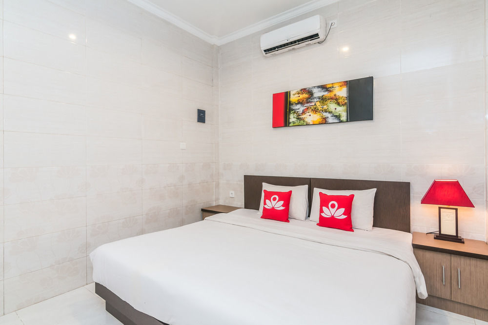 Hotel Angkul Angkul Kuta By Kamara Kuta (Bali)